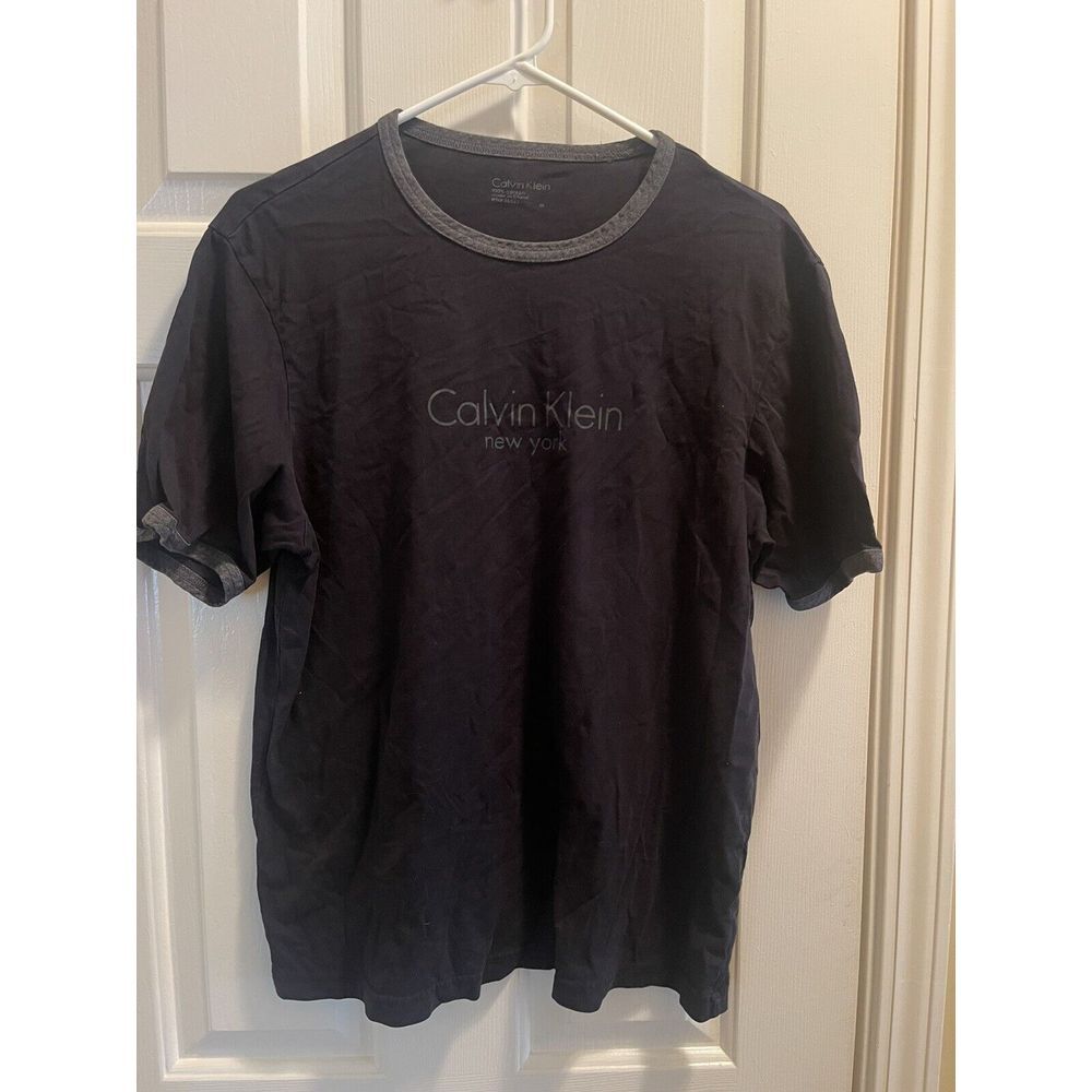 Calvin Klein Jeans‎ New York Black T Shirt - Medium Crew Neck - Front & Back